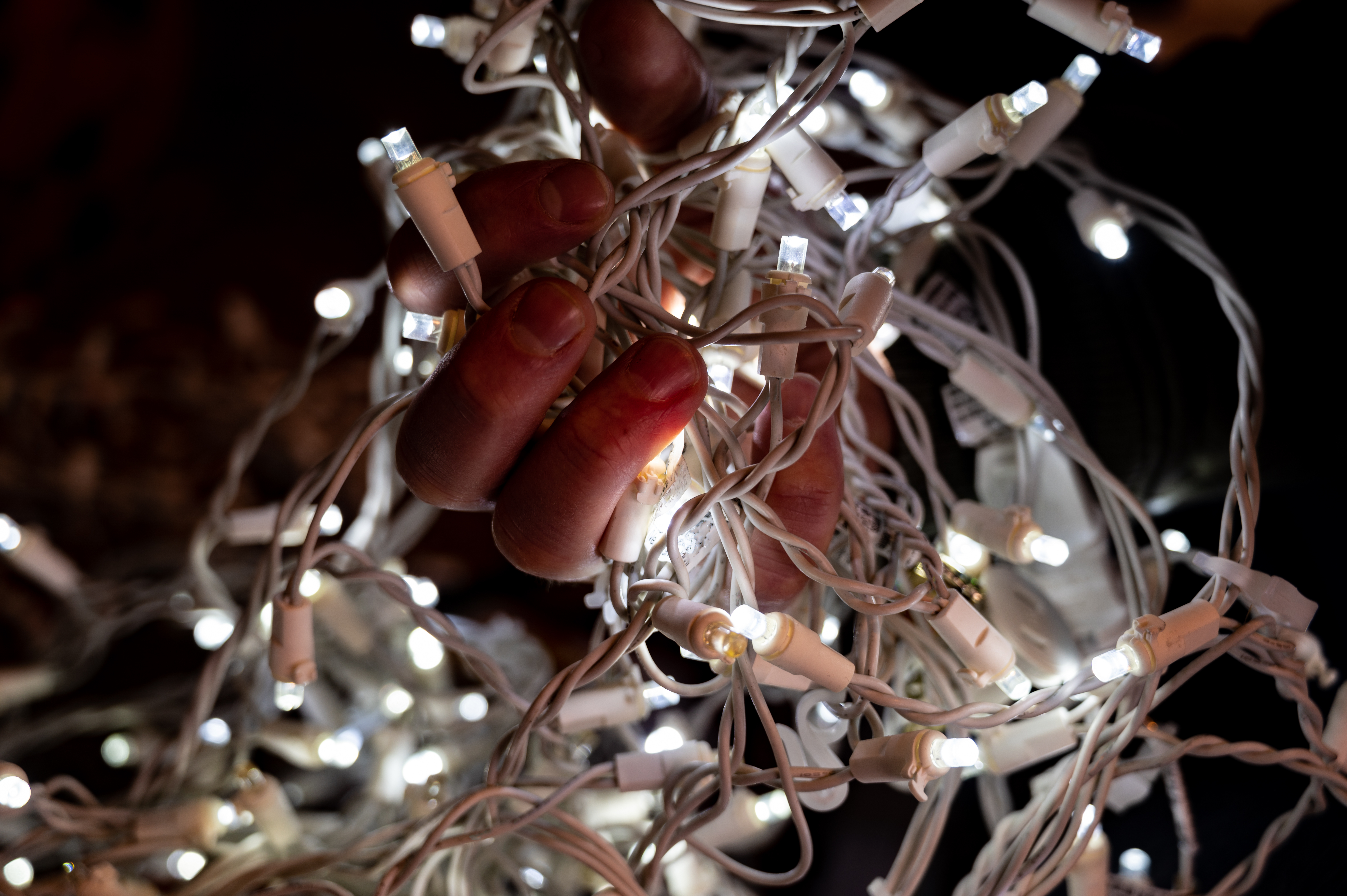 cable ties to hang decorations